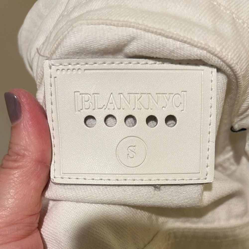 Blank NYC Off-White Distressed Denim Jacket Size Small - Picture 5 of 6